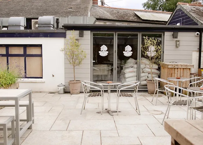 Seven Stars Penryn