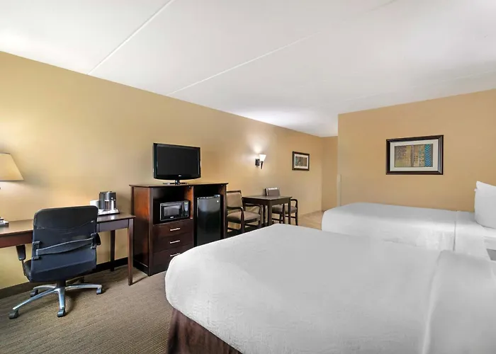 Best Western Plus Plattsburgh