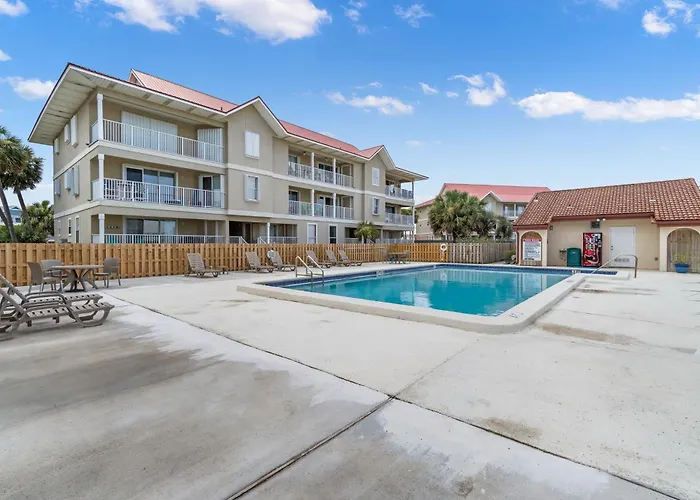 Sunset Harbor Palms 1-311