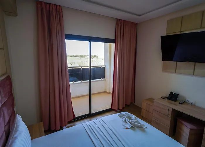 Fekri Hotel