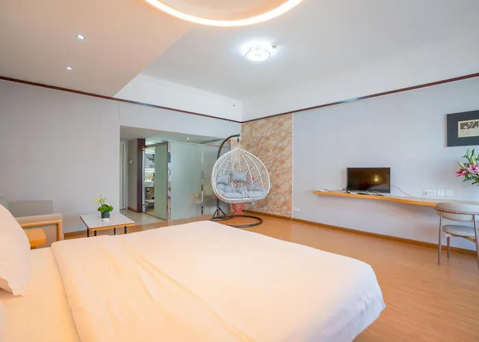 Ha Luo Hotel