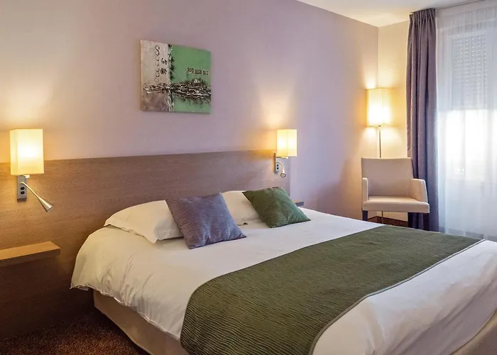 Hôtel Logis Entre Beauce et Perche
