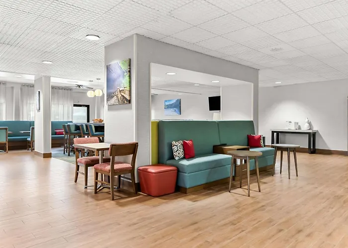 Hampton Inn Florence Midtown Near University Of North Alabama