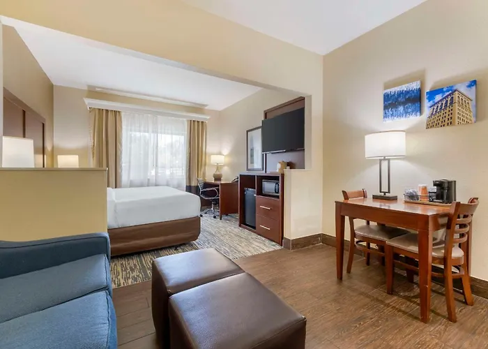Comfort Suites Keeneland
