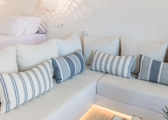 Villa Marandi Luxury Suites