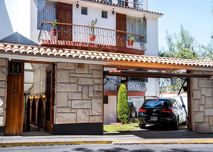Hotel Benavides