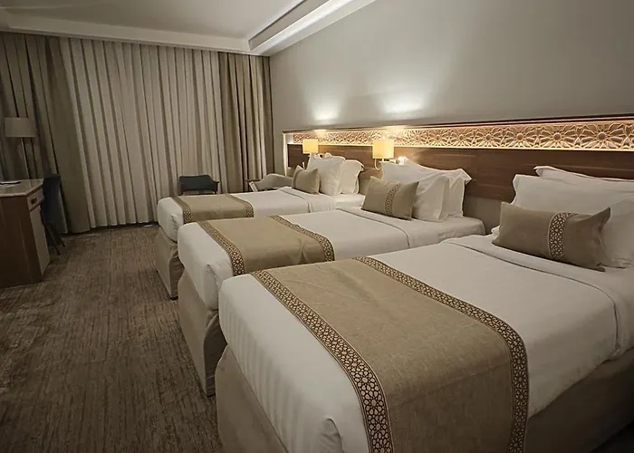 Bosphorus Hotel Waqf Safi