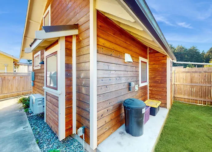 Sequoia Cottage