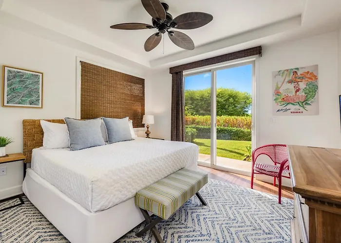 Mauna Lani Luxury Vacation Villas - CoralTree Residence Collection