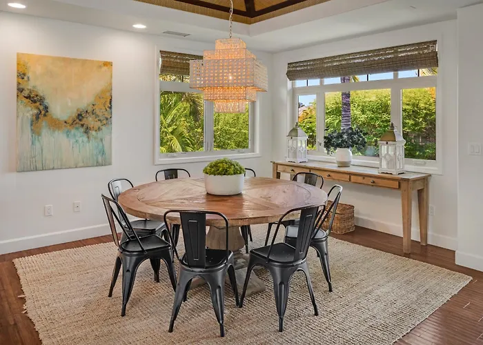 Mauna Lani Luxury Vacation Villas - Coraltree Residence Collection