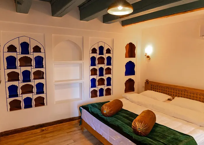 Duston Boutique XIX Century Rooms