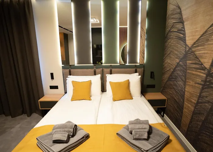 Park Hotel Novel