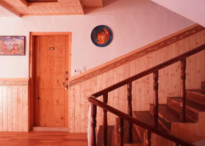 The Kaza Inn - Your Mud House Retreat