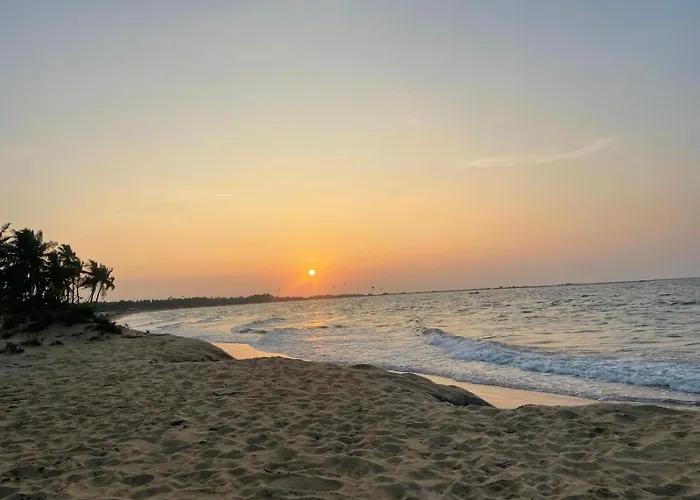 Sea Sand Resort