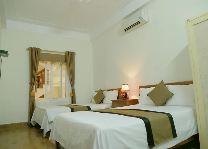 Gold Plus Hotel
