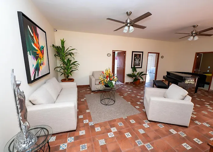 La Casa De Los Abuelos Hotel Boutique