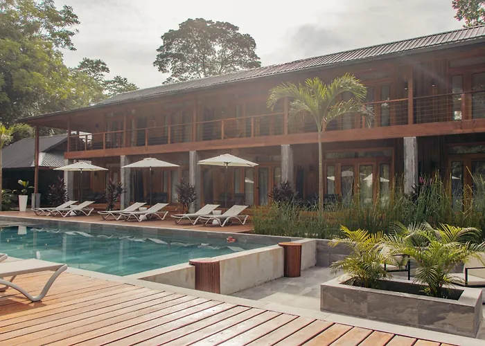 S Boutique Hotel