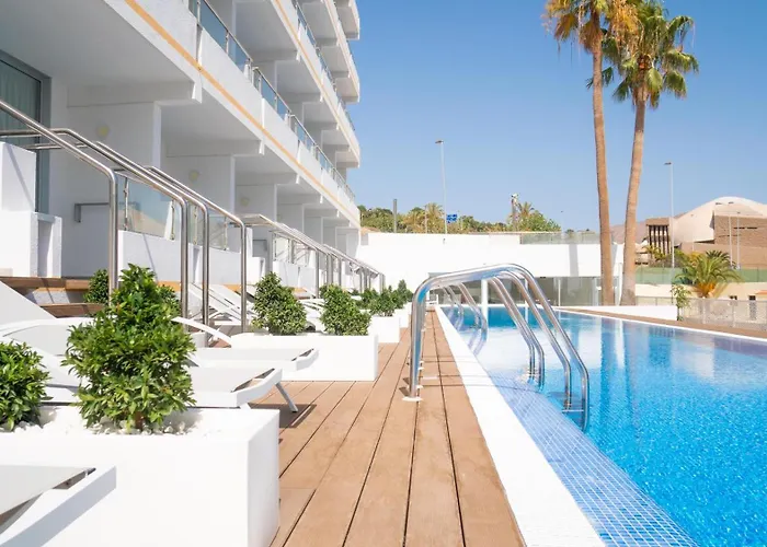 Coral Ocean View - Adults Only