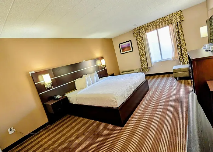 Pocono Inn & Banquet - Stroudsburg