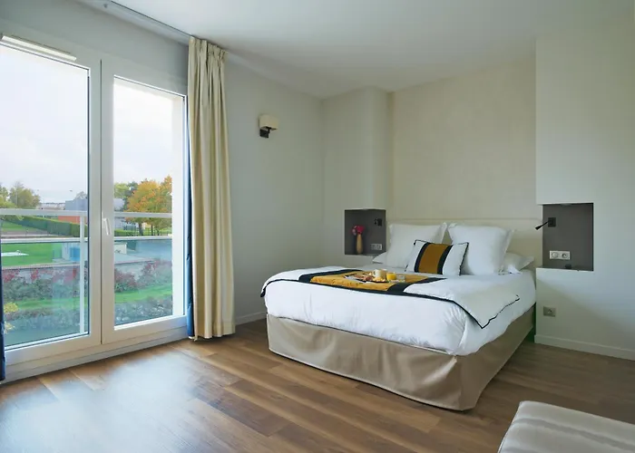 Konine - Hotel & Bar & Restaurant Montceau-les-Mines