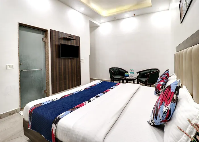 Hotel Emporio Dx - Near New Delhi Railway Station & Connaught Place