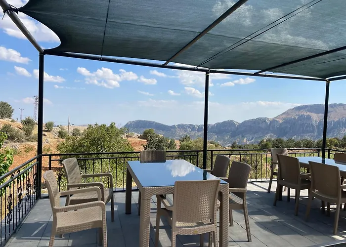 Nemrut Çesme Otel Restaurant Cafe