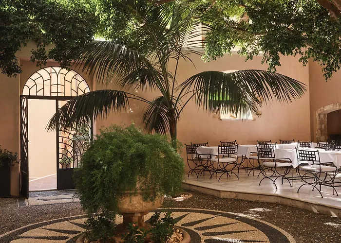 Casa Delfino Hotel & Spa