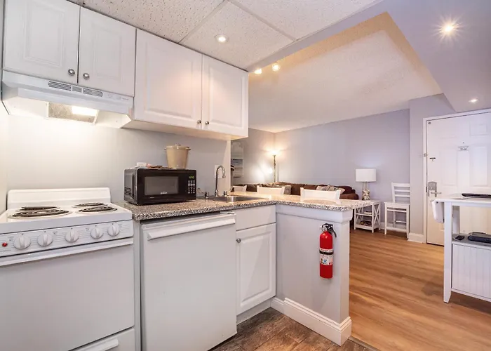 Biscayne Suites