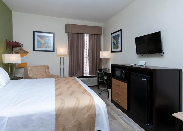 Quality Inn & Suites Mount Vernon