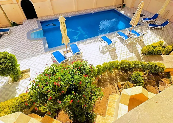 El Nakhil Hotel