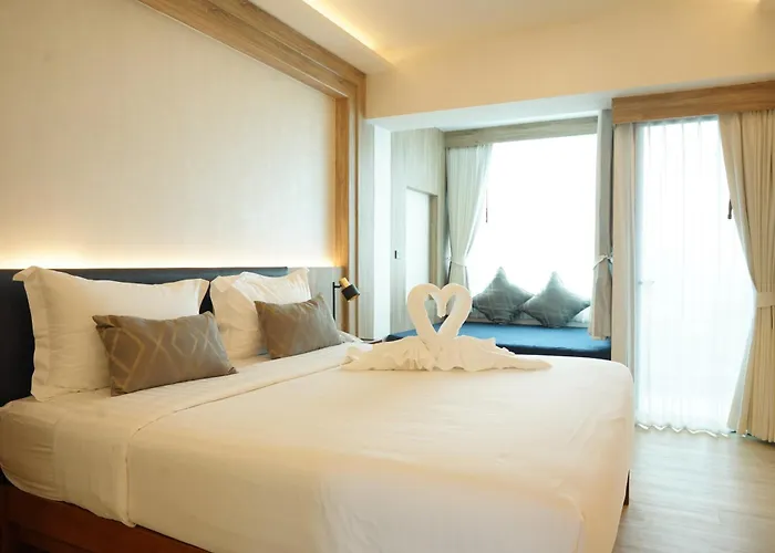 Phattrasom Villa ภัทราศรม วิลล่า