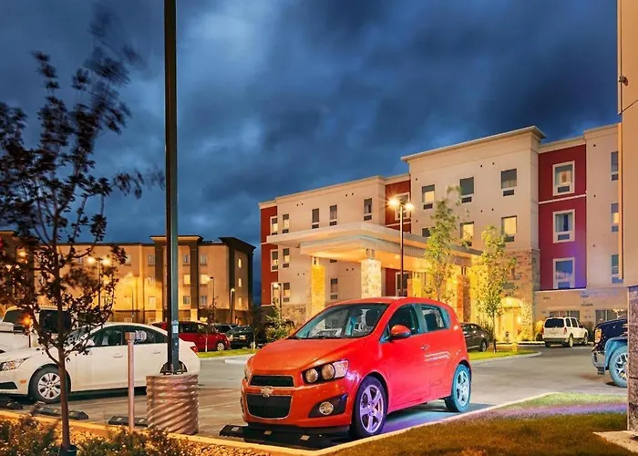 Best Western Plus Eastgate Inn & Suites