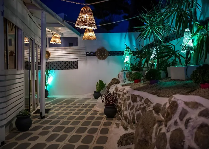 Casa Mikele By Sarikas - Sea Side Suites And Studios -Adults Only