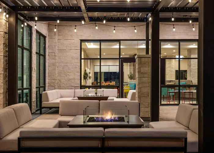 Home2 Suites By Hilton Marina