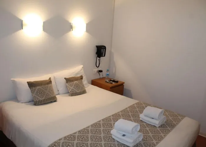 Brit Hotel Guinguet' - Lyon L'Arbresle