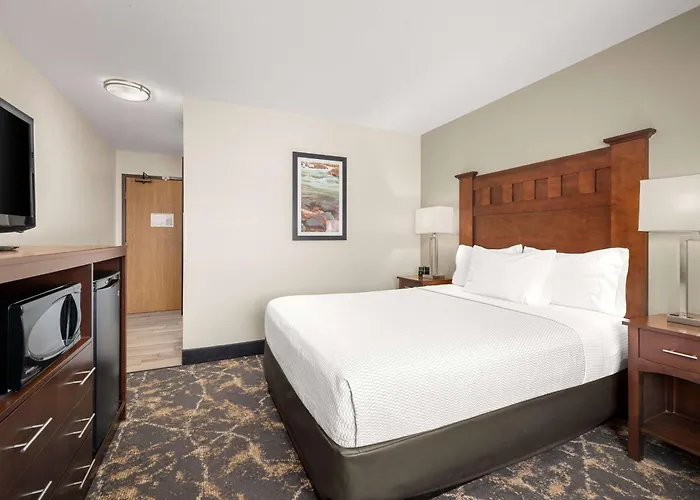 La Quinta By Wyndham Grants Pass Hotel