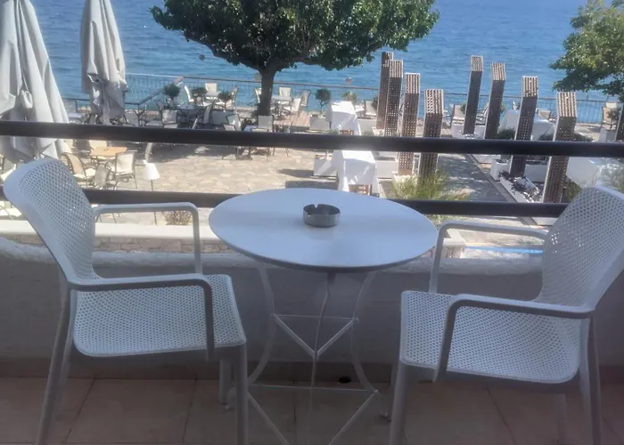 Romanza Rooms