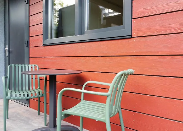 Hike & Bike Hotel