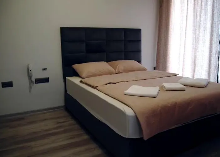 Demir Otel