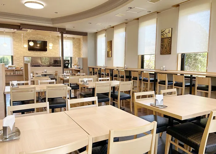 Hotel Route-Inn Fukui Owada