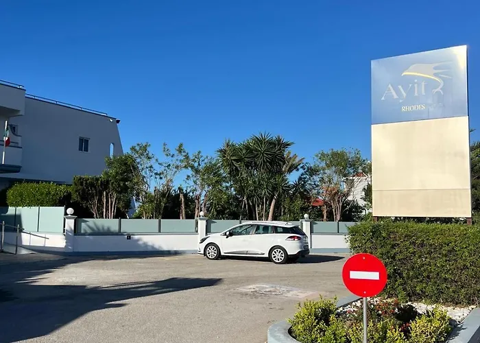 Ayit Hotel