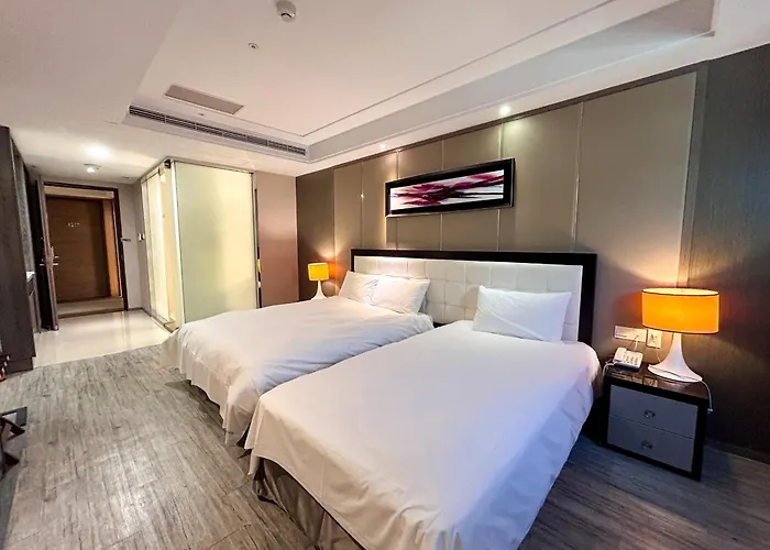 Royal Fine Hotel