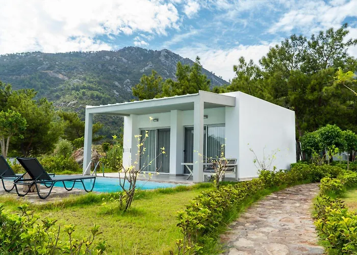 Z-Villas Beach Hotel