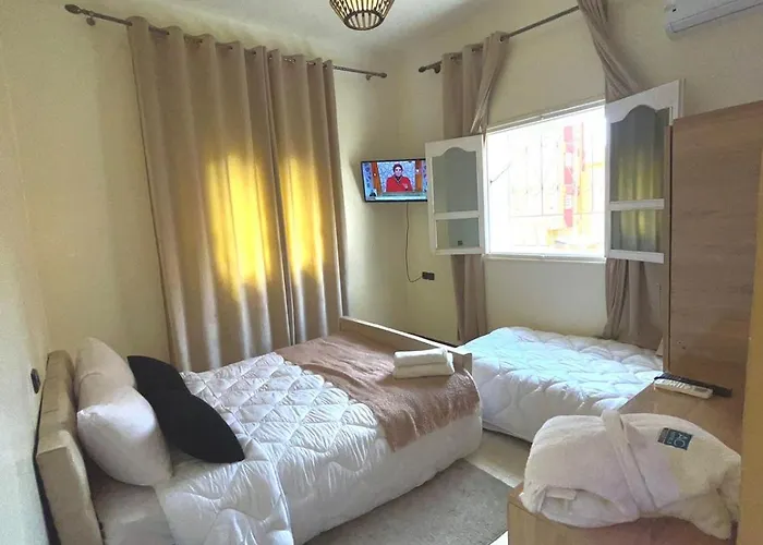 Hotel Darna With Air Conditioning