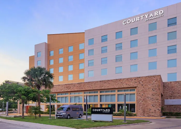 Courtyard By Marriott Ciudad Del Carmen Campeche