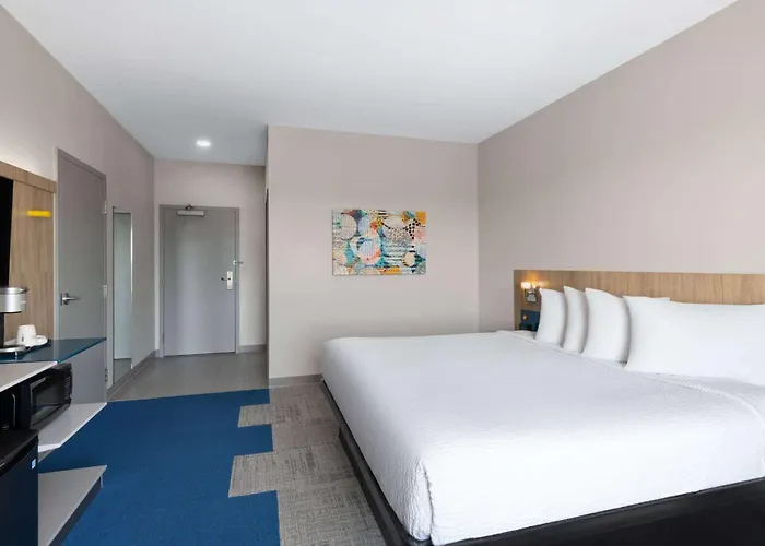 Microtel Inn & Suites By Wyndham Lachute