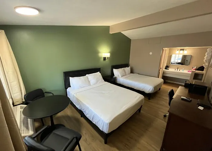 Valley Inn And Suites