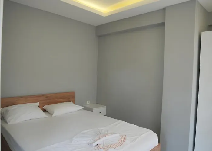 Amazon Suit Otel