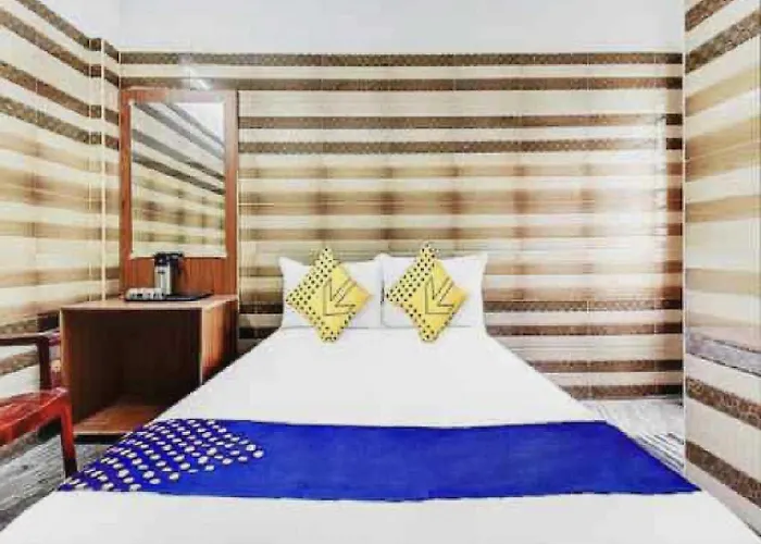 Hotel O Temple View Stay