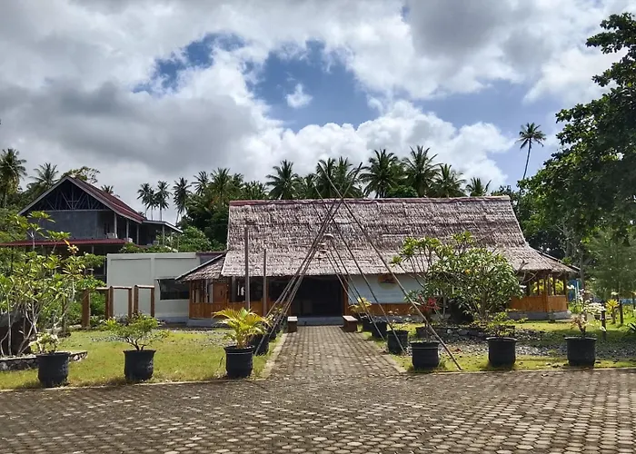 Wailanga Villa & Resto